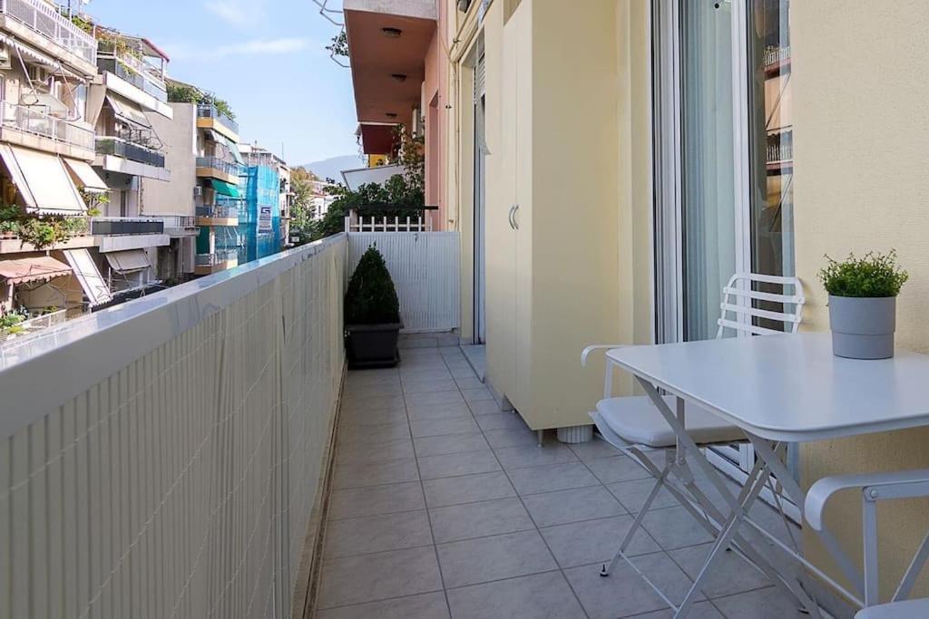 A Unique Apartment In The Historical Center-3Bds Atina Dış mekan fotoğraf